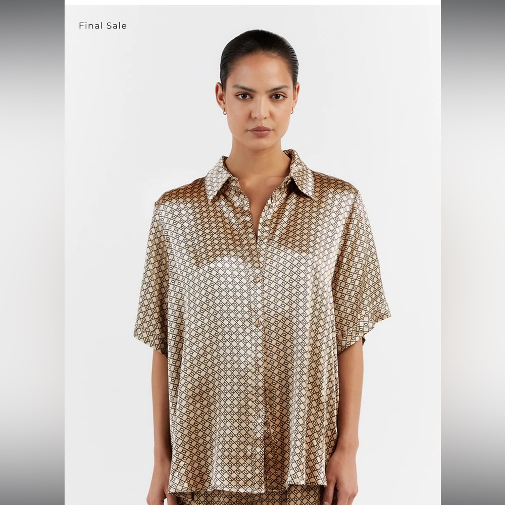 Dissh short sleeve satin shirt NWWT